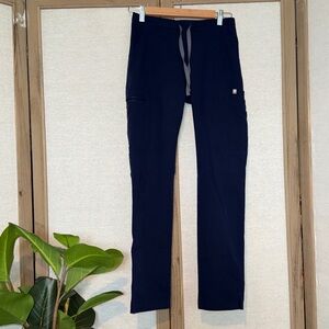 FIGS scrubs Technical Collection XXS Scrub pants in Navy Blue